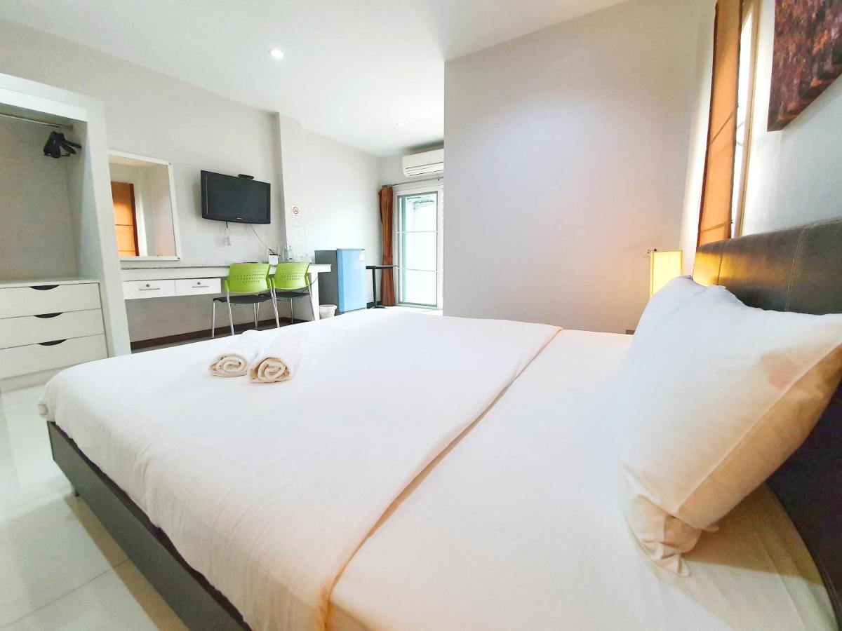 Ferienwohnung Orchid Surin Exterior foto